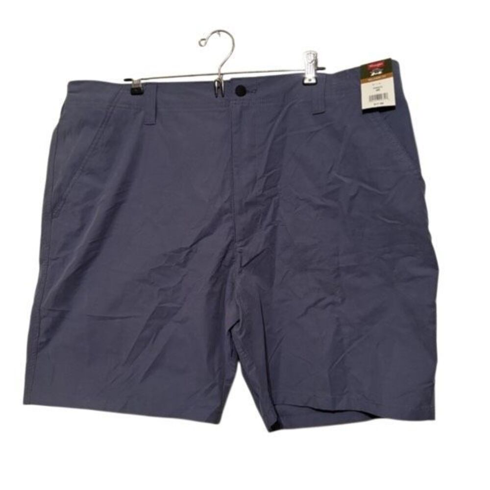 Wrangler Outdoor Performance Blue Size 40 Shorts *New-Flaw*